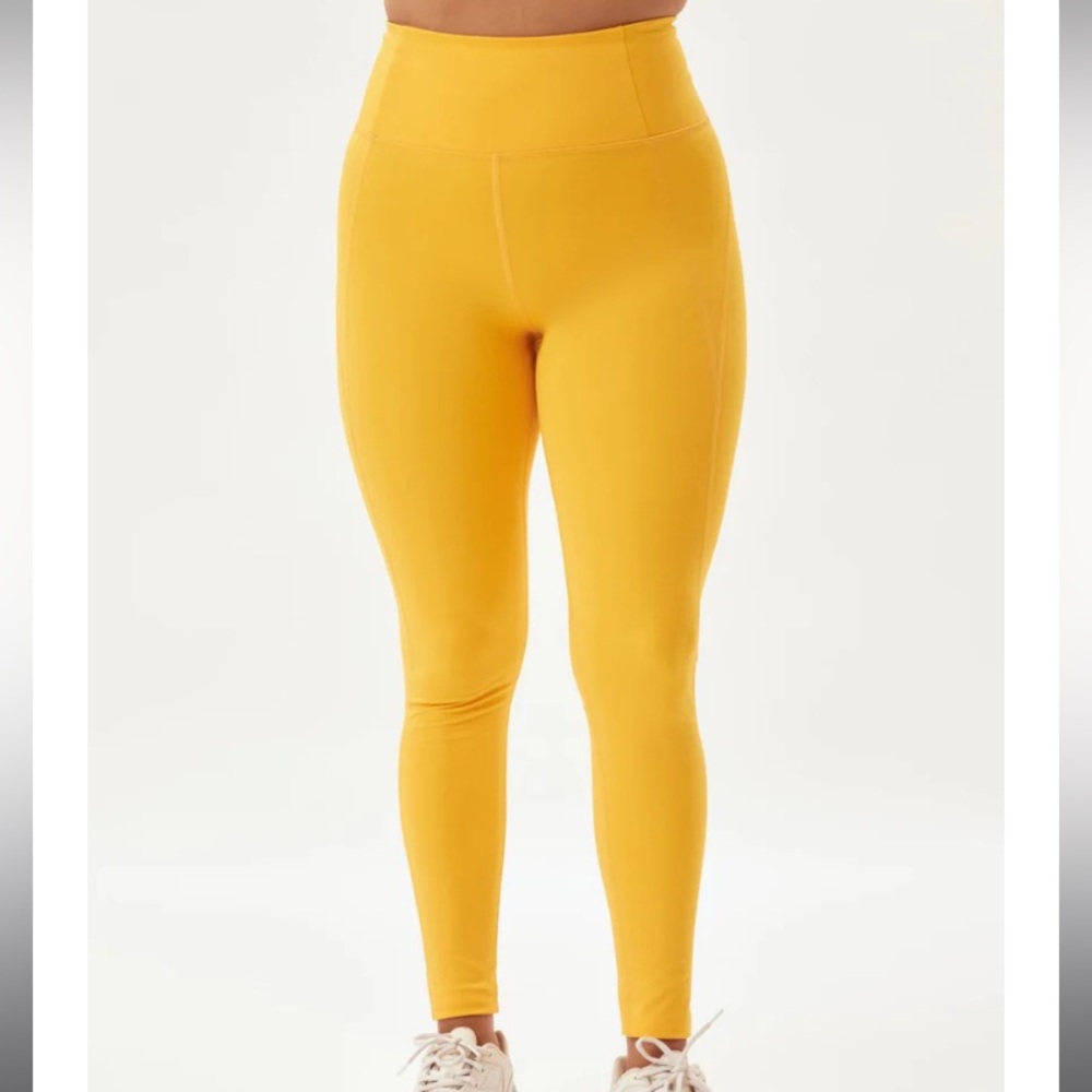 NWT GC high rise compressive legging, citrine/yellow, small, pocketless